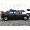 Image 10 : E4 --  2005 MAZDA 3 I , Grey, 248046