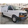 Image 14 : F6 --  2005 CHEVROLET EXPRESS 2500 CARGO VAN, White, 157810 MILES