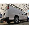 Image 22 : F6 --  2005 CHEVROLET EXPRESS 2500 CARGO VAN, White, 157810 MILES