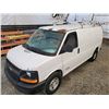 Image 5 : F6 --  2005 CHEVROLET EXPRESS 2500 CARGO VAN, White, 157810 MILES