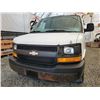 Image 7 : F6 --  2005 CHEVROLET EXPRESS 2500 CARGO VAN, White, 157810 MILES