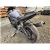 Image 15 : A12F --  2003 YAMAHA YZFR6 SB SPORT BIKE, GREY, UNKNOWN KMS