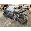 Image 16 : A12F --  2003 YAMAHA YZFR6 SB SPORT BIKE, GREY, UNKNOWN KMS