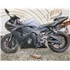 Image 18 : A12F --  2003 YAMAHA YZFR6 SB SPORT BIKE, GREY, UNKNOWN KMS