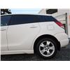 Image 28 : B2 --  2003 TOYOTA MATRIX XR, White, 267168 KM