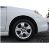 Image 36 : B2 --  2003 TOYOTA MATRIX XR, White, 267168 KM