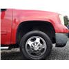 Image 44 : F4 --  2008 CHEVROLET SILVERADO 3500 FLAT DECK EXT CAB, Red, 376208 KM