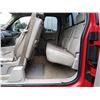 Image 95 : F4 --  2008 CHEVROLET SILVERADO 3500 FLAT DECK EXT CAB, Red, 376208 KM