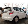 Image 14 : A4 --  2009 HONDA FIT LX, White, 323400 KM
