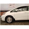 Image 30 : A4 --  2009 HONDA FIT LX, White, 323400 KM