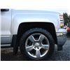 Image 46 : G5 --  2015 CHEVROLET SILVERADO 1500 LT CREW CAB 4X4, Grey, 311703 KM