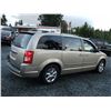 Image 13 : G6 --  2009 CHRYSLER TOWN AND COUNTRY LIMITED, Gold, 245445