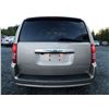 Image 17 : G6 --  2009 CHRYSLER TOWN AND COUNTRY LIMITED, Gold, 245445