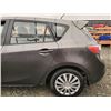 Image 46 : A10 --  2012 MAZDA 3I, Grey, 288228 KM
