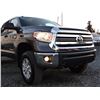 Image 52 : C6D --  2017 TOYOTA TUNDRA CREWMAX SR5 4X4, Grey, 200118 KM