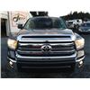 Image 8 : C6D --  2017 TOYOTA TUNDRA CREWMAX SR5 4X4, Grey, 200118 KM