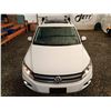 Image 8 : C6B --  2015 VW TIGUAN S AWD, White, 157209