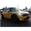 Image 8 : C4 --  2007 MINI COOPER , Yellow, 122852 KM