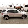 Image 14 : E4 --  2006 MERCEDES ML350 AWD, Grey, 179,340 KMS