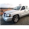Image 33 : F6 --  2007 DODGE DAKOTA QUAD 4X4, Grey, 209134 KM