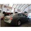 Image 18 : A9 --  2005 NISSAN ALTIMA S, Green, 201018 KM