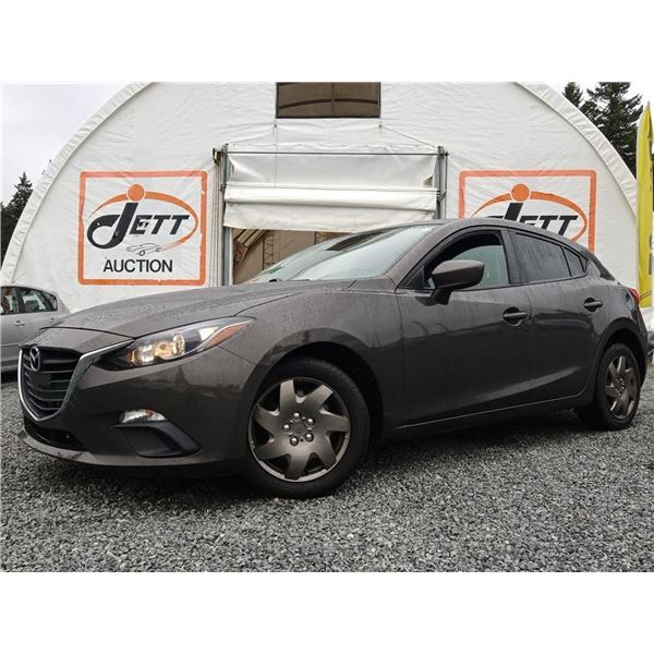 D3 --  2016 MAZDA 3 SPORT, Grey, 195174 KM