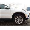 Image 47 : C6B --  2015 VW TIGUAN S AWD, White, 157209