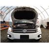 Image 57 : C6B --  2015 VW TIGUAN S AWD, White, 157209