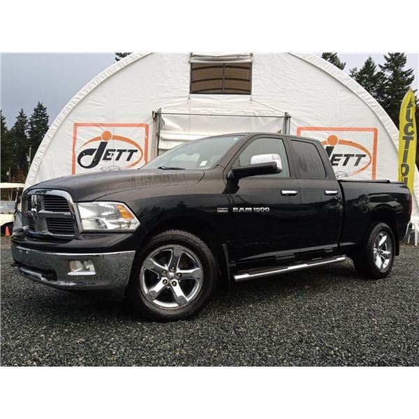 G1 --  2012 DODGE RAM 1500 SLT CREW CAB 4X4,, Black, 194615 KM