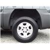 Image 23 : G3 --  2004 CHEVROLET AVALANCHE 1500 4X4, Grey, 130,406 KM