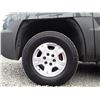 Image 28 : G3 --  2004 CHEVROLET AVALANCHE 1500 4X4, Grey, 130,406 KM