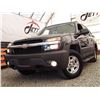 Image 3 : G3 --  2004 CHEVROLET AVALANCHE 1500 4X4, Grey, 130,406 KM