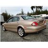 Image 20 : H2 --  2003 JAGUAR X TYPE, Gold, 164688 KM