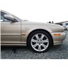 Image 38 : H2 --  2003 JAGUAR X TYPE, Gold, 164688 KM