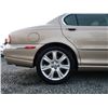 Image 41 : H2 --  2003 JAGUAR X TYPE, Gold, 164688 KM