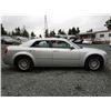 Image 11 : I4 --  2008 CHRYSLER 300 TOURING, Silver, 158932 KM