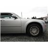 Image 39 : I4 --  2008 CHRYSLER 300 TOURING, Silver, 158932 KM