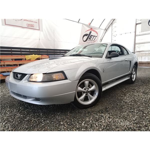 B2 --  2002 FORD MUSTANG, Silver, 154,072 KM