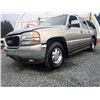 Image 2 : A2 --  2002 GMC YUKON XL 1500 4X4, Gold, 314687 KM