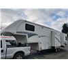 Image 1 : 0F --  2004 TITANIUM 5TH WHEEL BY GLENDALE RV'S, White, From The Tongue To The Bumper Is  36.5' Apx