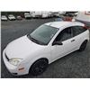 Image 5 : I6 --  2007 FORD FOCUS ZX3 , White, 192386 MILES