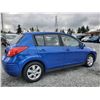 Image 26 : C6 --  2011 NISSAN VERSA S, Blue, 99055 KM