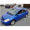 Image 5 : C6 --  2011 NISSAN VERSA S, Blue, 99055 KM