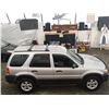 Image 15 : A12G --  2005 FORD ESCAPE XLT AWD, Silver, 281444 KM