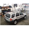 Image 16 : A12G --  2005 FORD ESCAPE XLT AWD, Silver, 281444 KM