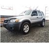 Image 2 : A12G --  2005 FORD ESCAPE XLT AWD, Silver, 281444 KM