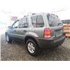 Image 26 : D5 --  2005 FORD ESCAPE XLT, Green, 253736 KM