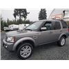 Image 4 : D6 --  2011 LAND ROVER LR4 HSE LUXURY 4X4, Silver, 250011