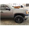 Image 36 : F6 --  2011 GMC SIERRA 1500 EXT CAB, Grey, 239966 KMS