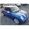 Image 13 : B3 --  2006 MINI COOPER S, Blue, 196474 KM